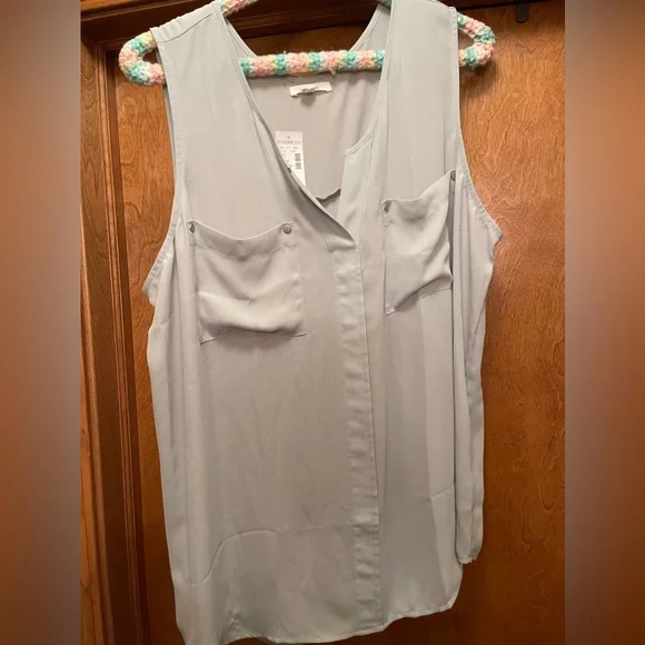 NEW! • Maurice’s • Lightweight Versatile Flowy Tank Top | XXL - Picture 4 of 5